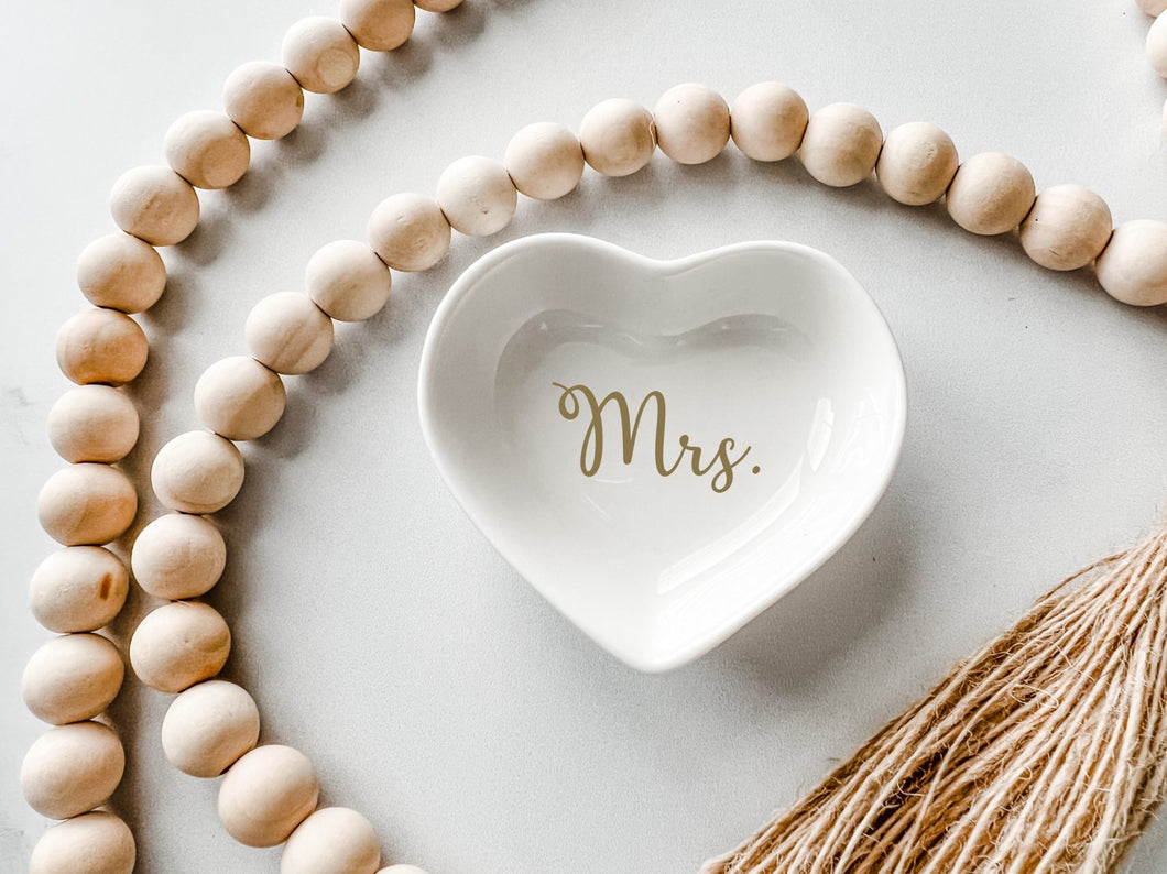 MRS. HEART RING DISH